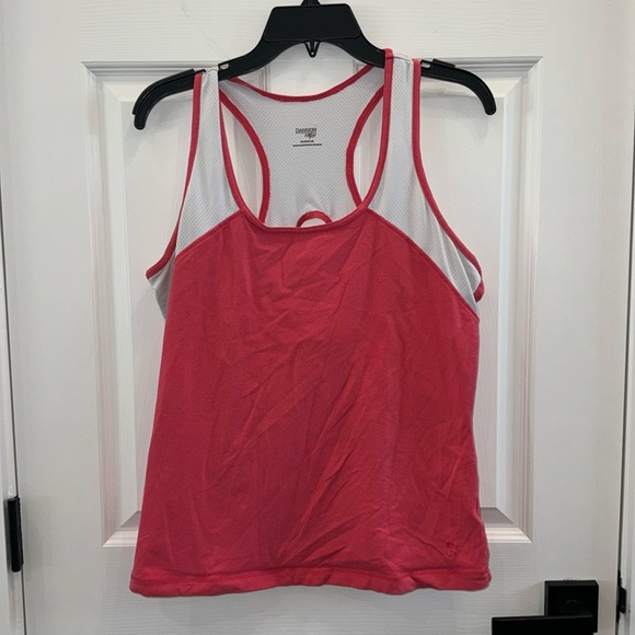 🩶 3/$15 🩶 Athletic Top - Picture 1 of 4